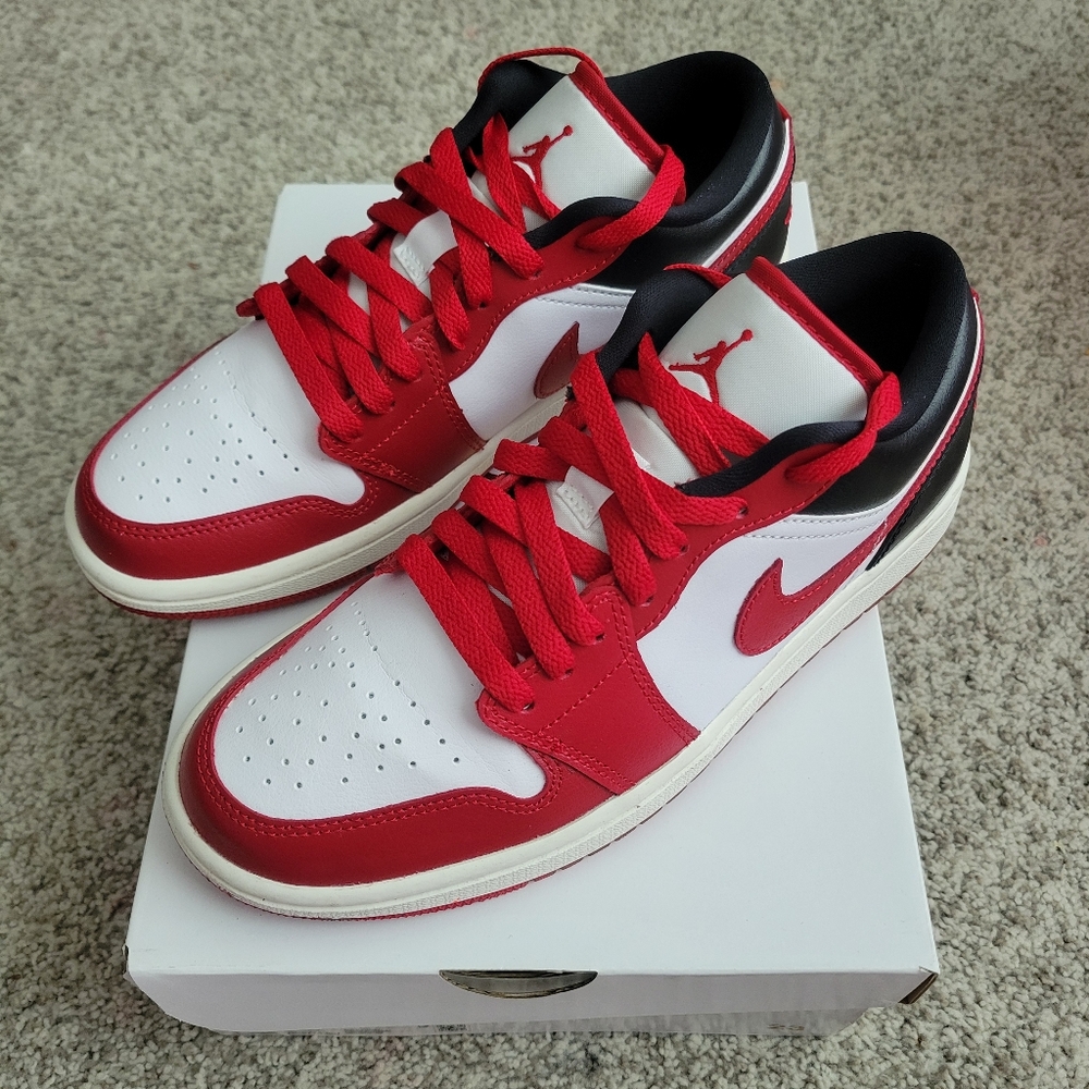 Womens Jordan 1 Low